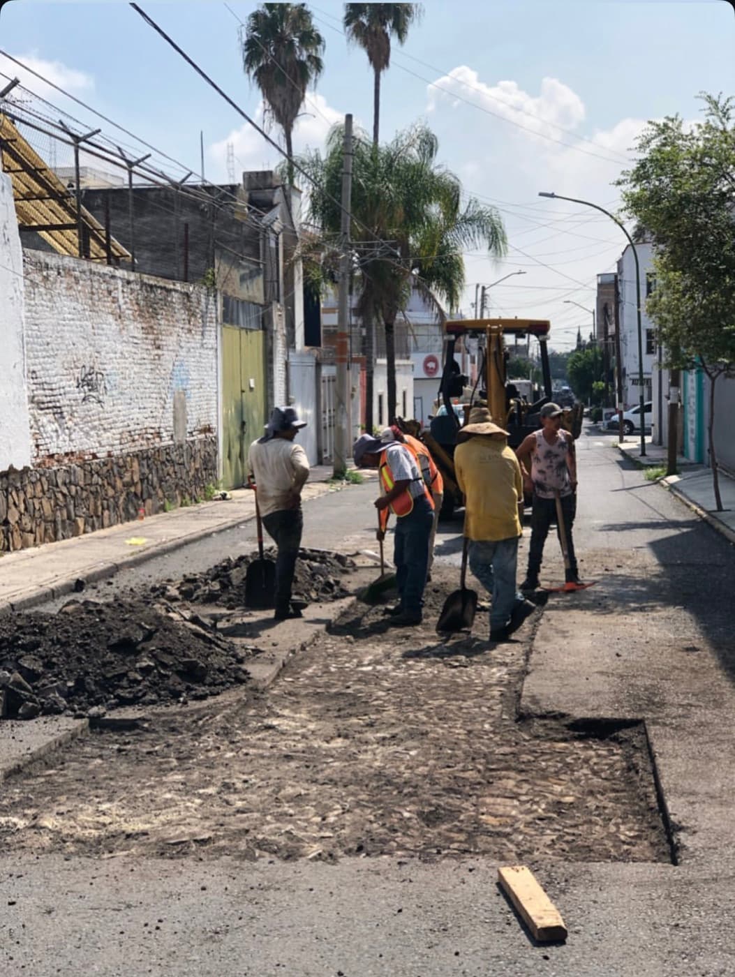 Cuadrilla de Armaqop trabajando en Calle Hospital, Guadalajara